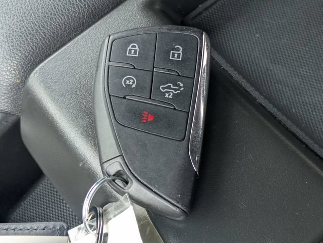 Used 2025 GMC Sierra 1500 SLT AWD/4WD image 28