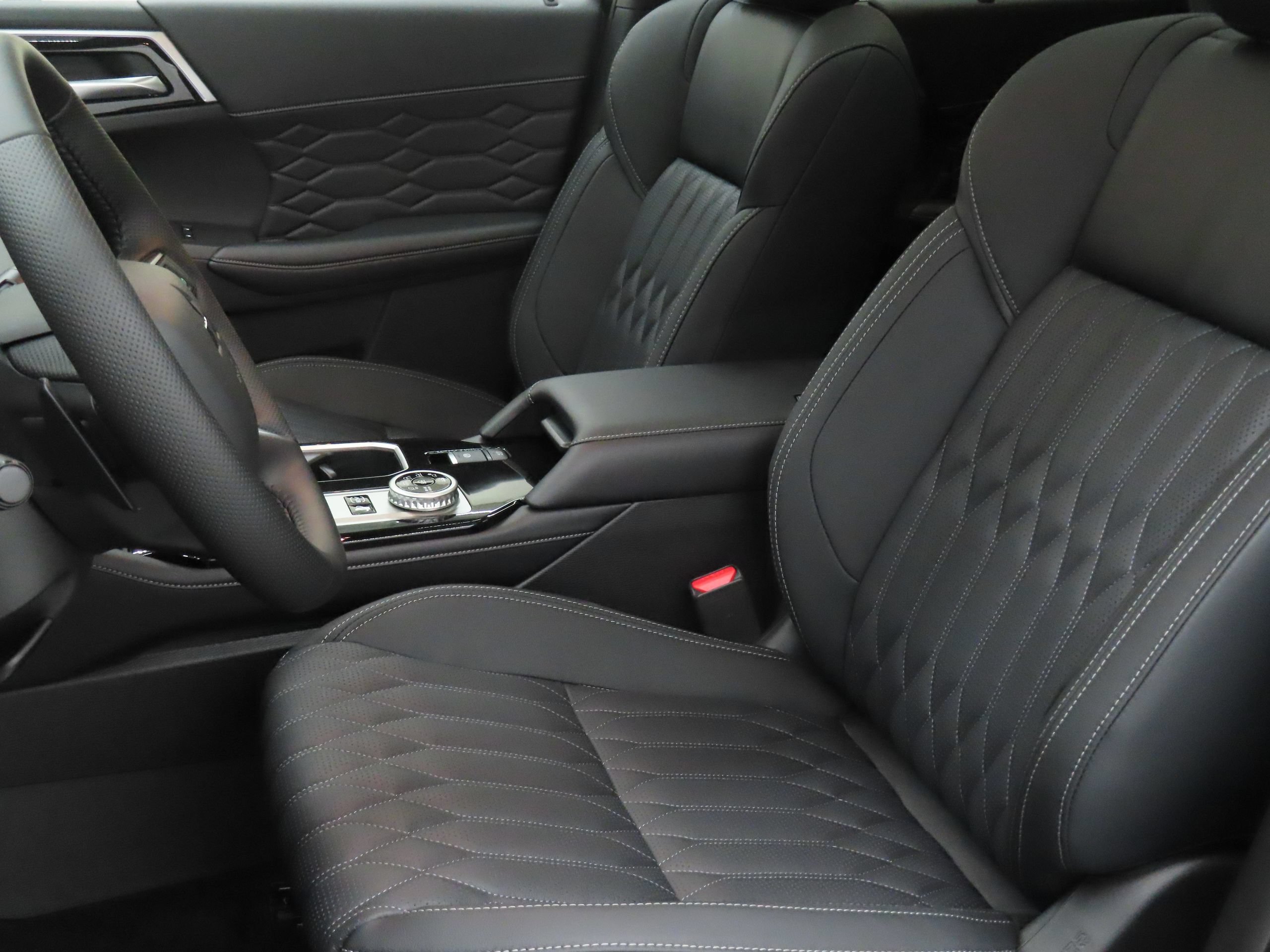 New 2026 Mitsubishi Outlander SEL AWD/4WD image 11