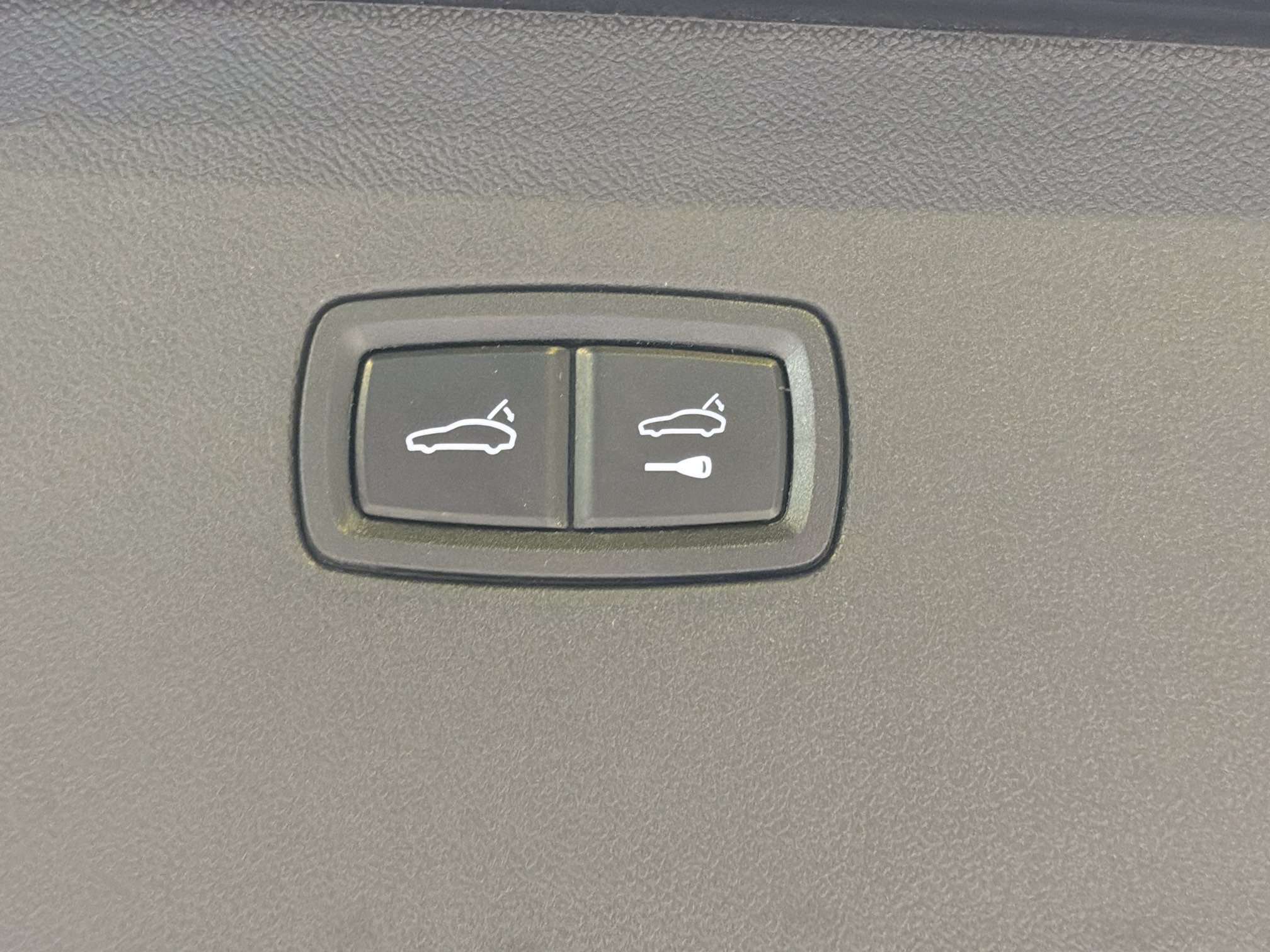 Certified 2026 Porsche Cayenne S AWD/4WD image 15
