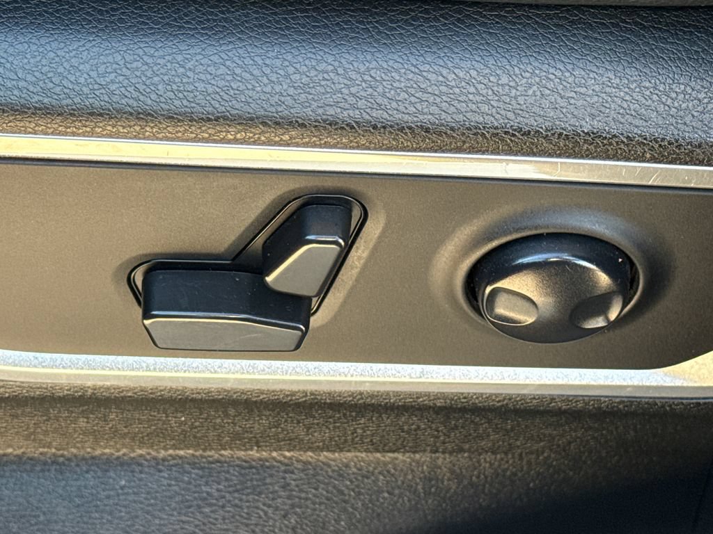 Used 2022 RAM 1500 Laramie AWD/4WD image 20