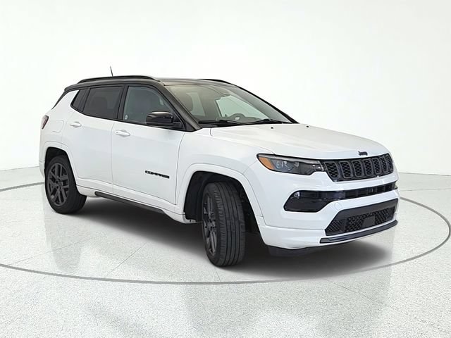 Used 2025 Jeep Compass Limited w/ High Altitude Package AWD/4WD image 8