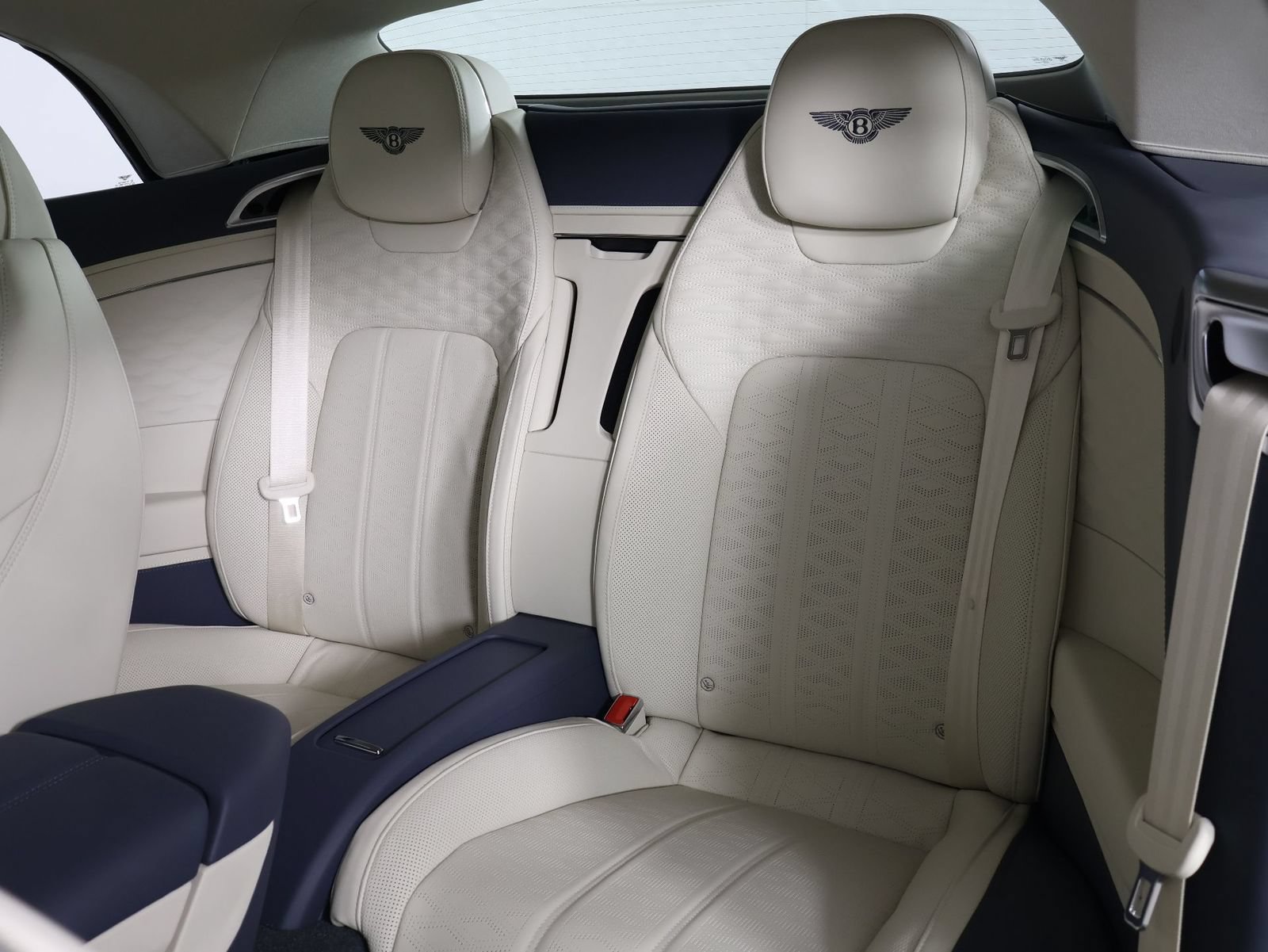 New 2026 Bentley Continental GTC AWD/4WD image 26