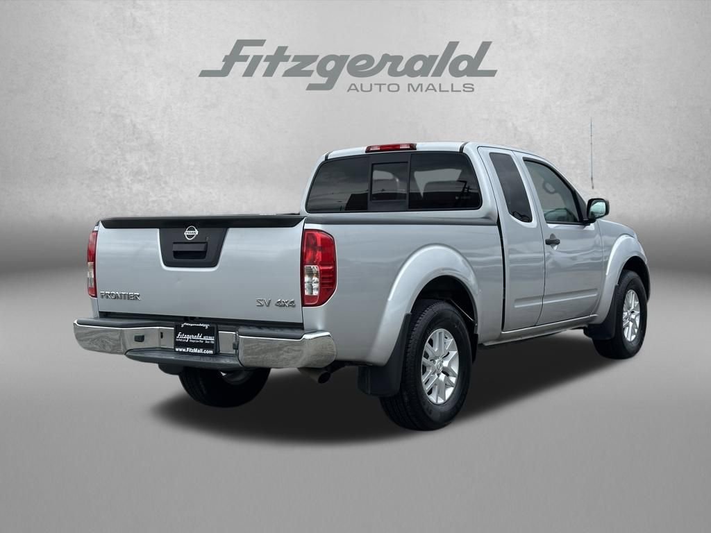 Used 2018 Nissan Frontier SV image 5