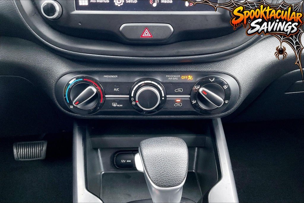 Used 2025 Kia Soul LX w/ LX Technology Package FWD image 31