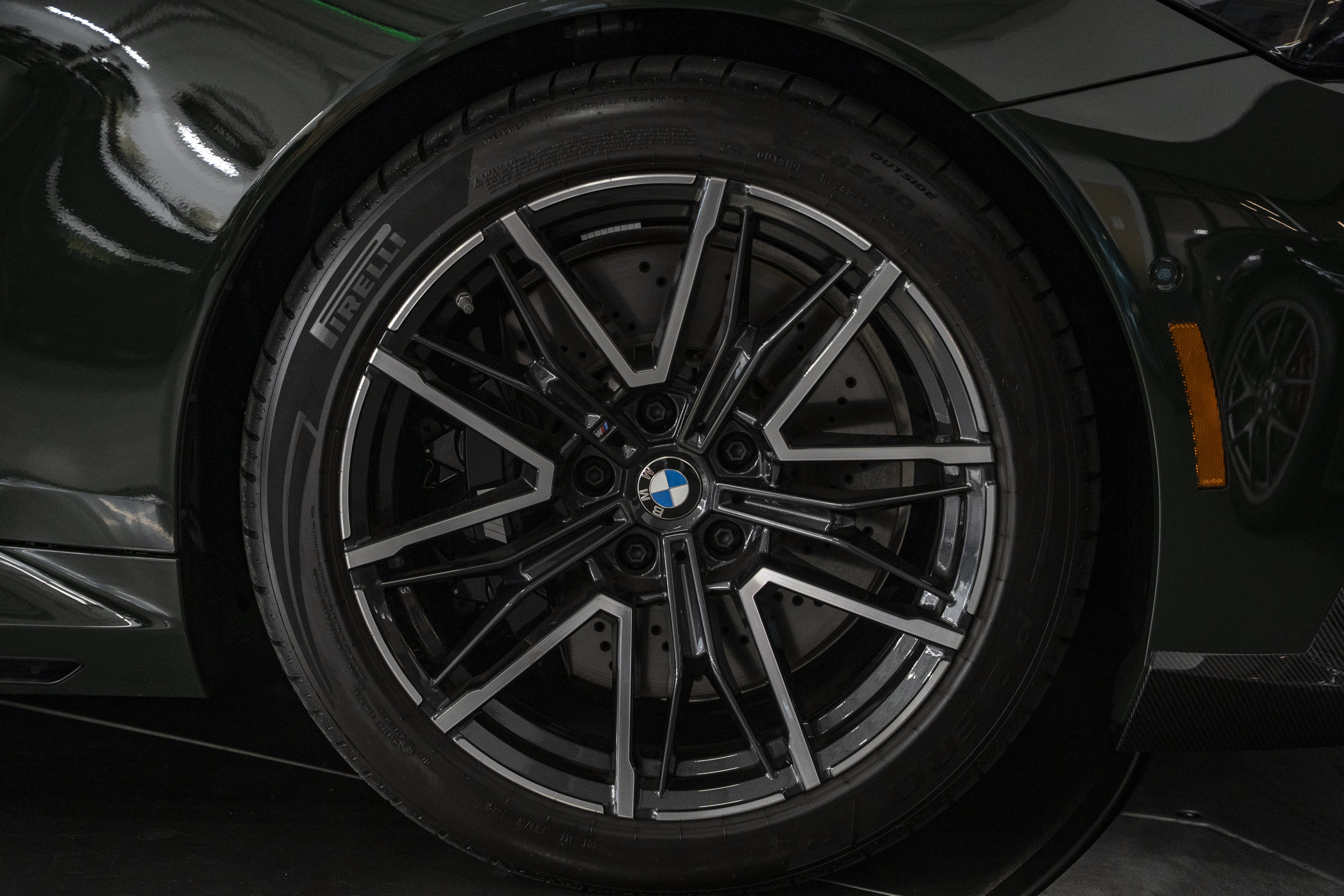 Used 2026 BMW M5 Touring w/ Executive Package AWD/4WD image 18