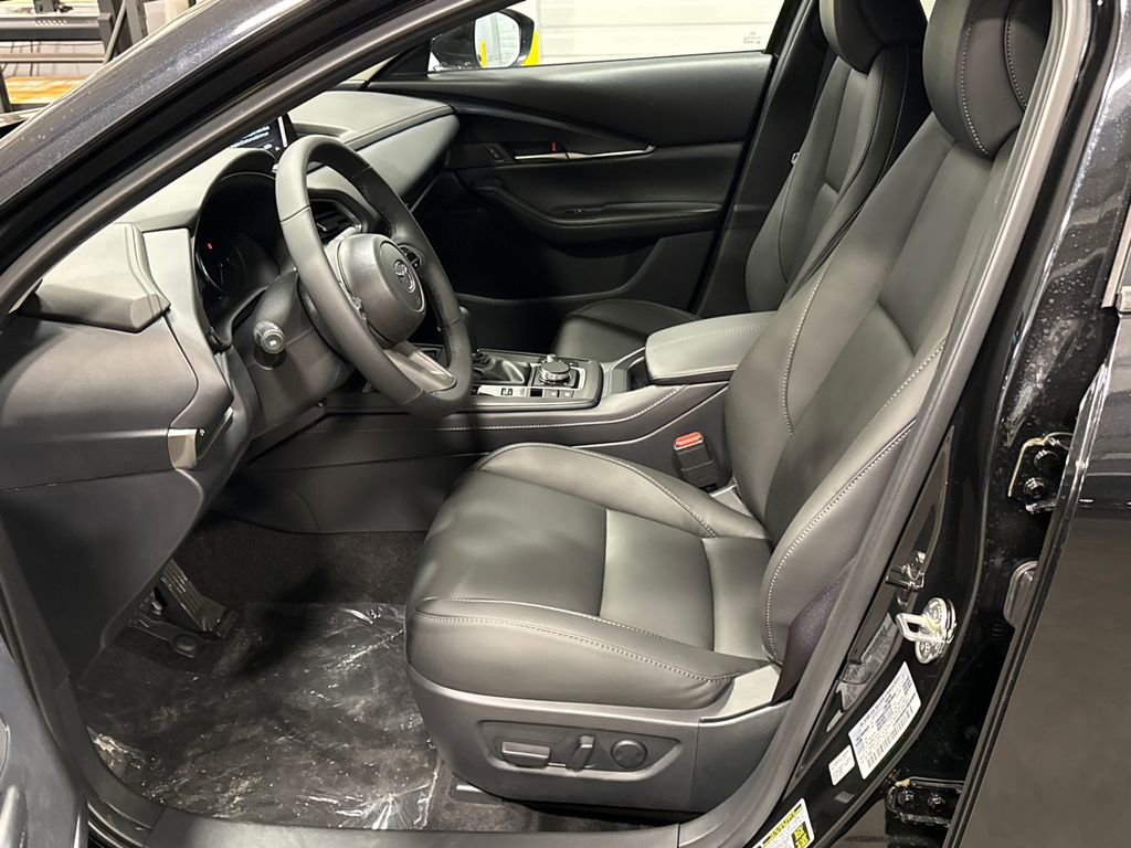 New 2026 MAZDA CX-30 AWD 2.5 S w/ Select Sport Pkg image 4
