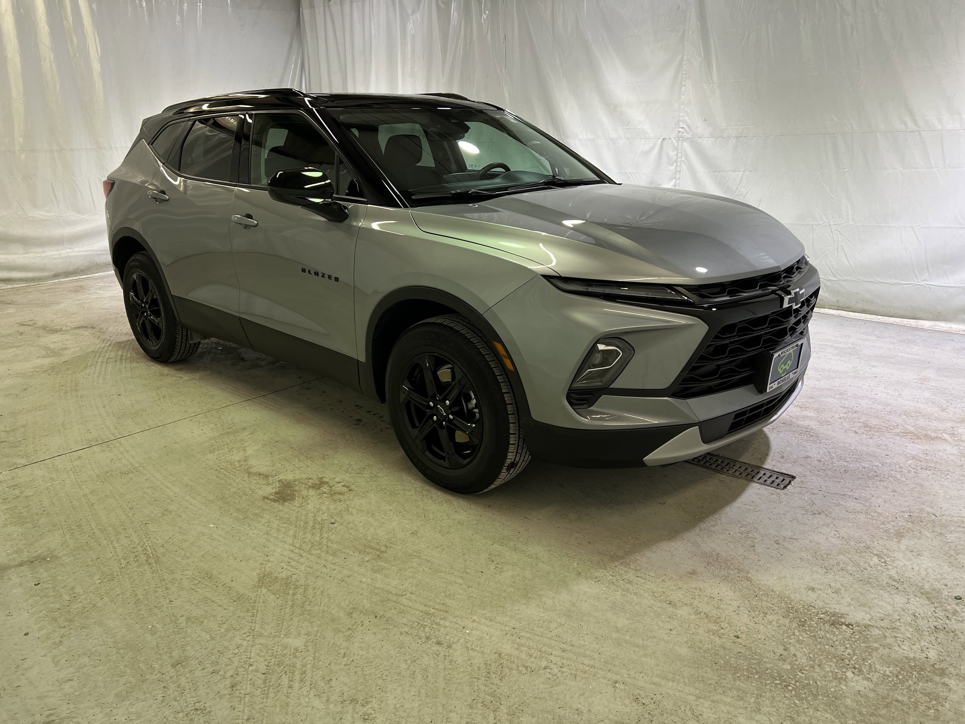 Certified 2023 Chevrolet Blazer LT w/ Convenience Package image 2