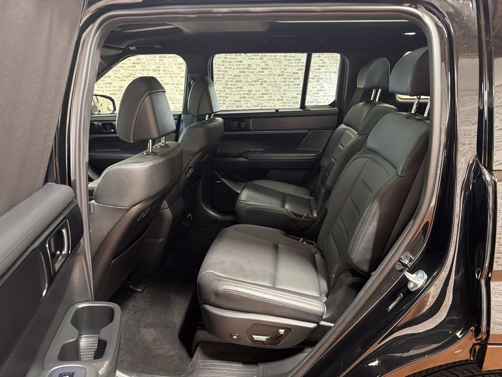Used 2026 Hyundai Santa Fe Calligraphy AWD/4WD image 14
