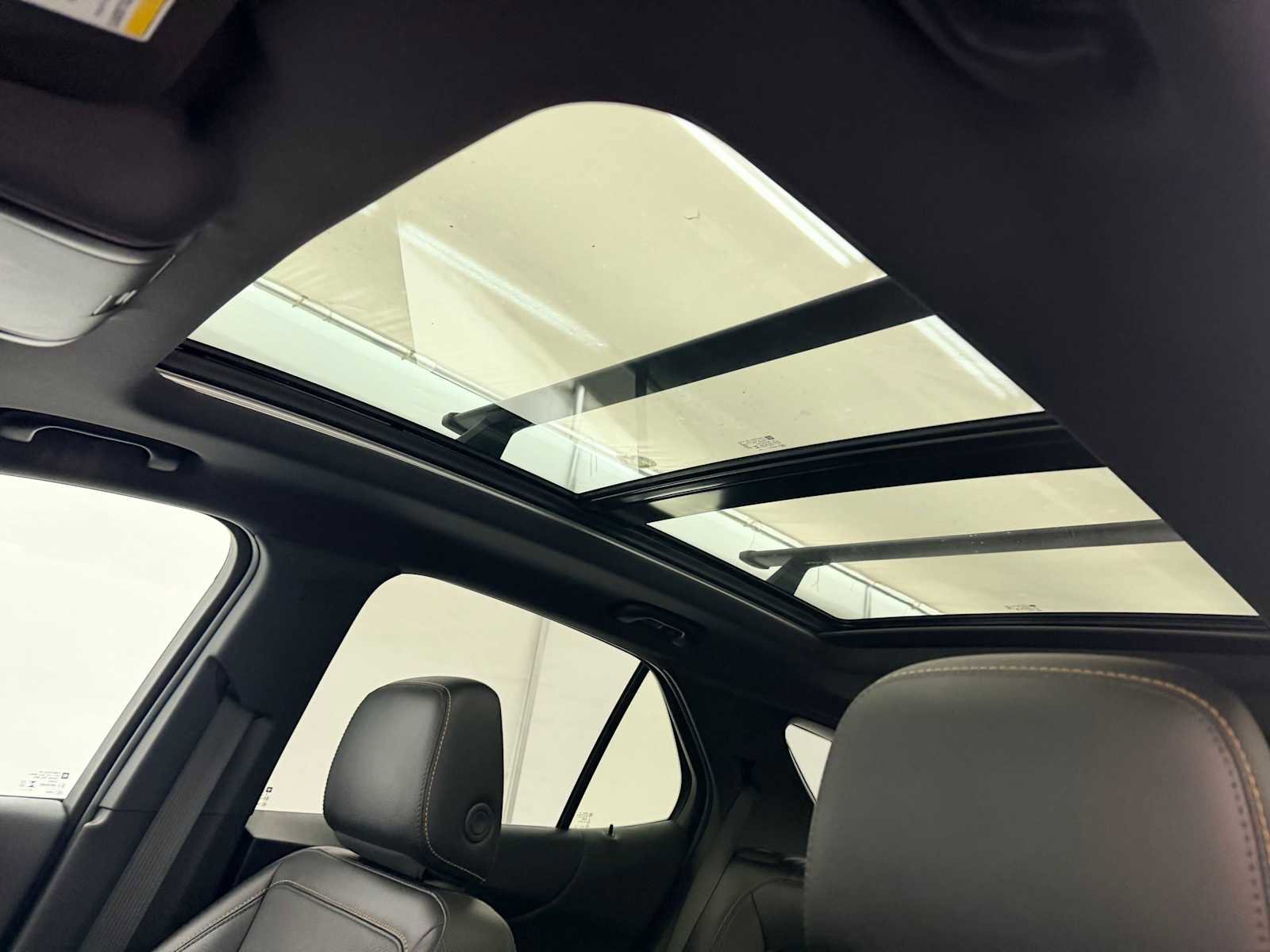 Used 2024 Chevrolet Equinox Premier image 20