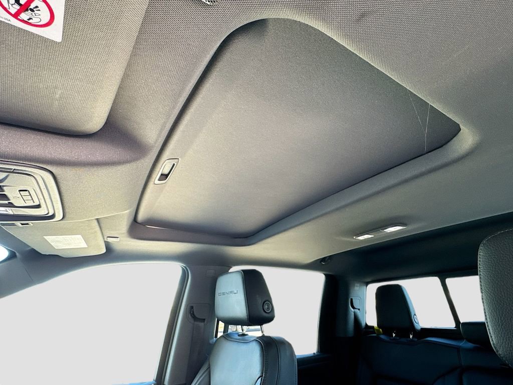Used 2022 GMC Sierra 2500 Denali image 21