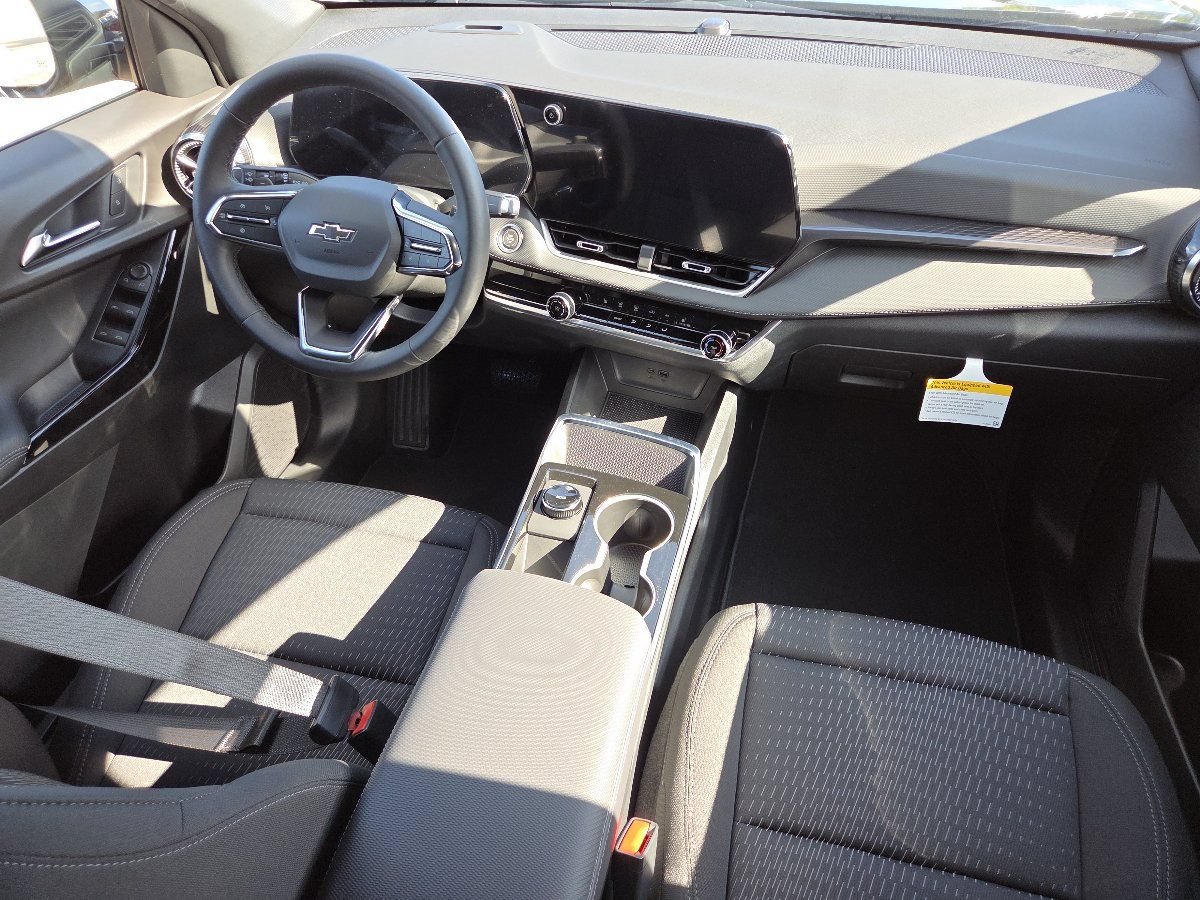 New 2027 Chevrolet Equinox LT w/ Midnight Edition FWD image 25
