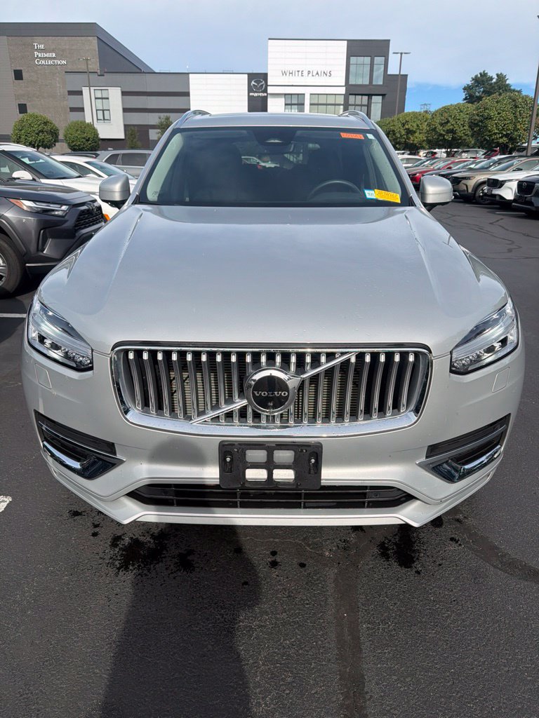 Certified 2023 Volvo XC90 B6 Plus AWD/4WD image 5