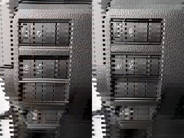 Used 2024 Toyota Tacoma SR image 22