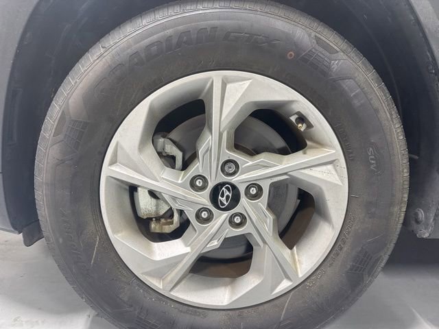 Used 2022 Hyundai Tucson SEL w/ Cargo Package image 11