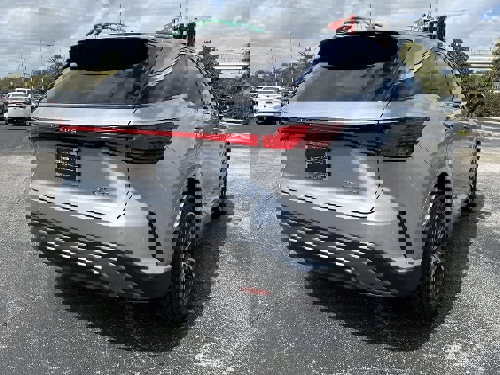 Used 2025 Lexus RX 350 Premium image 11