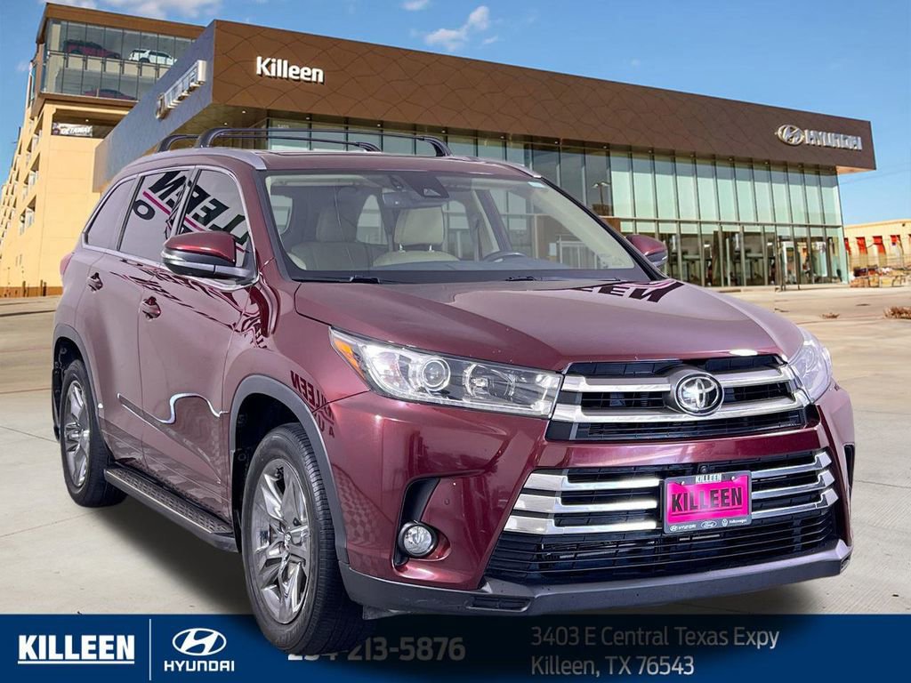 Used 2018 Toyota Highlander Limited Platinum image 9