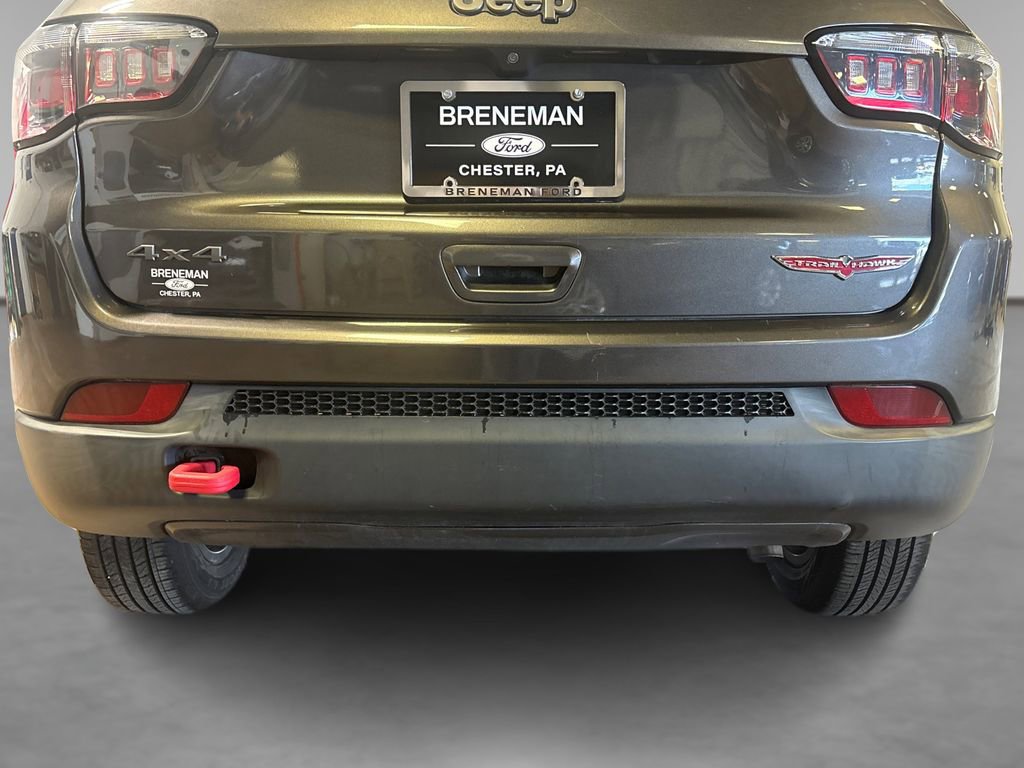 Used 2018 Jeep Compass Trailhawk AWD/4WD image 16