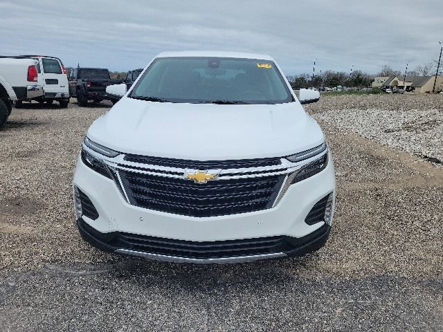 Used 2023 Chevrolet Equinox LT AWD/4WD image 2