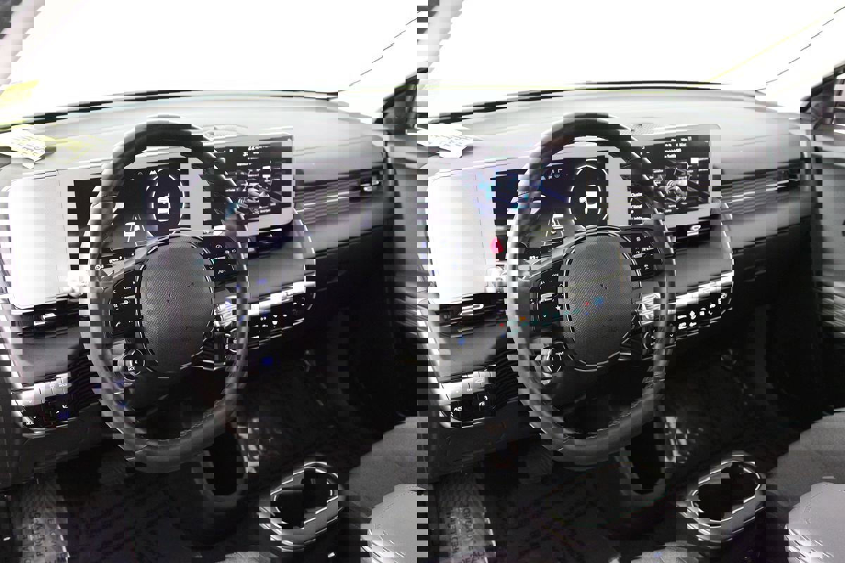 Used 2024 Hyundai Ioniq 5 SEL image 7