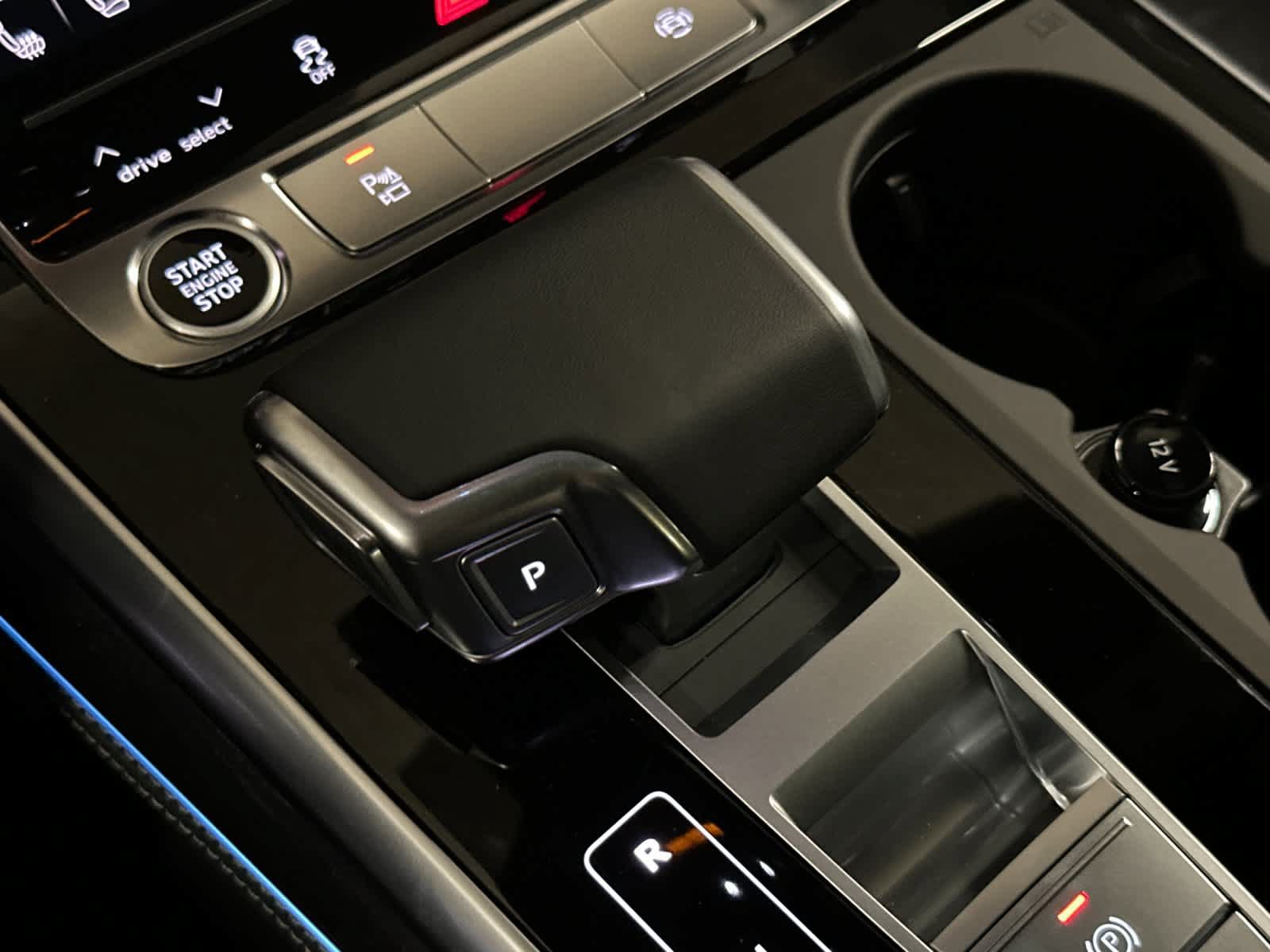 New 2026 Audi Q8 Premium Plus AWD/4WD image 22