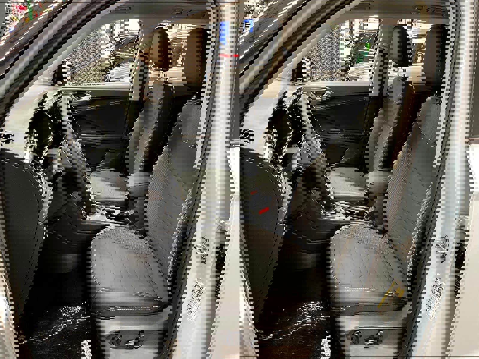 New 2026 Volkswagen Taos SE image 11