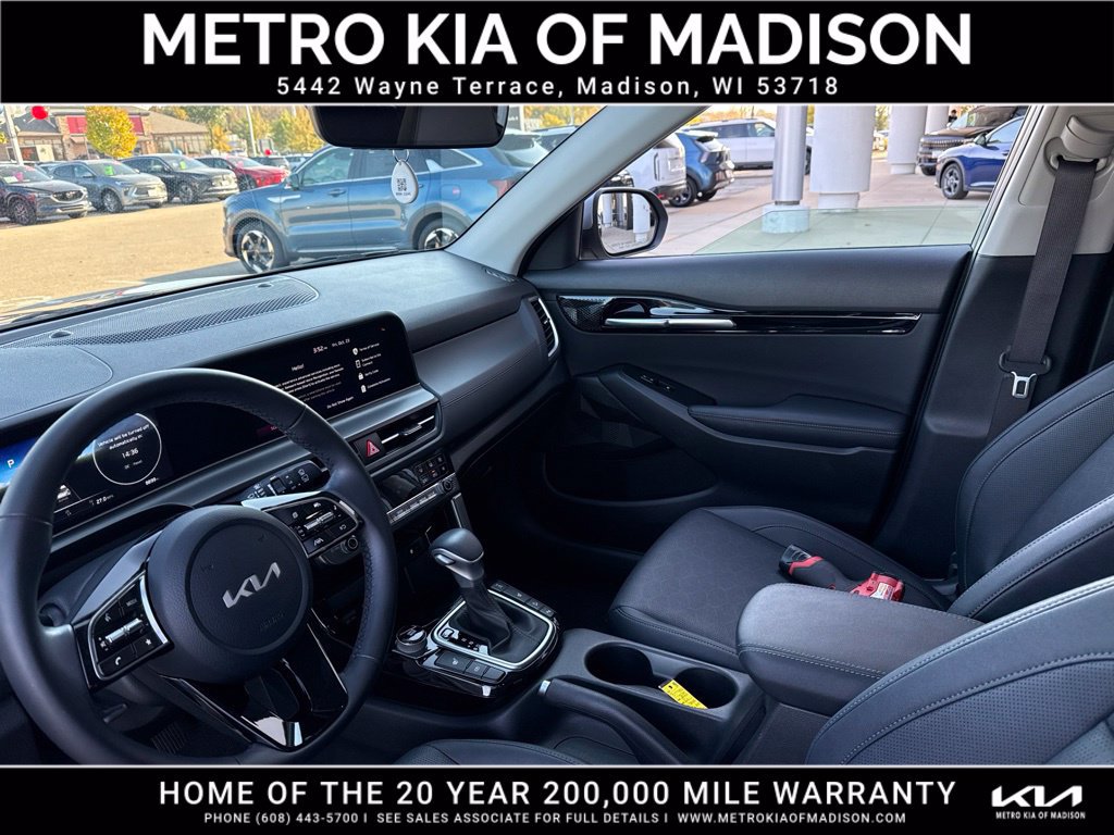 Used 2025 Kia Seltos EX w/ EX Sunroof Package AWD/4WD image 15