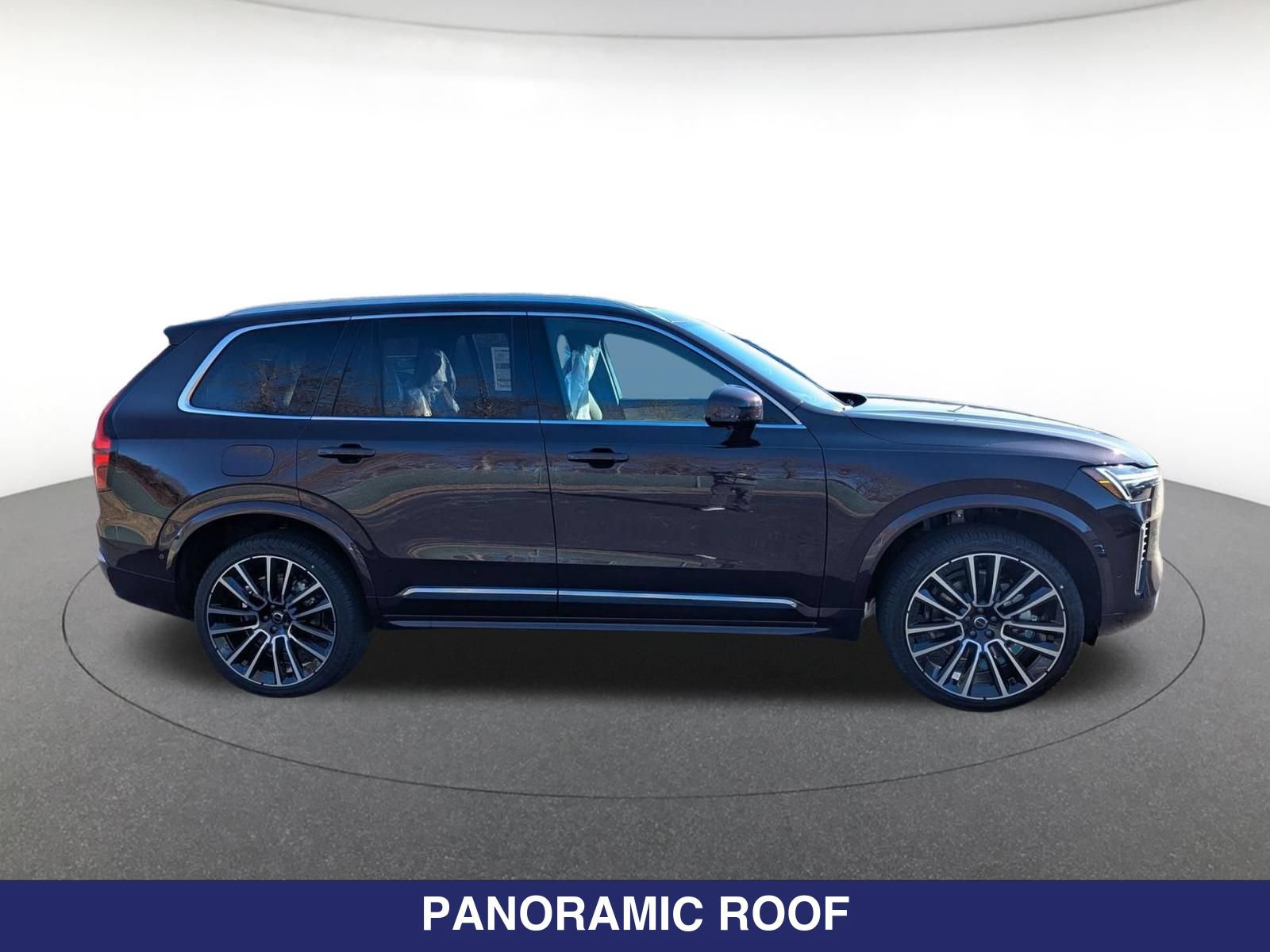 New 2026 Volvo XC90 B6 Plus w/ Protection Package Premier AWD/4WD image 3