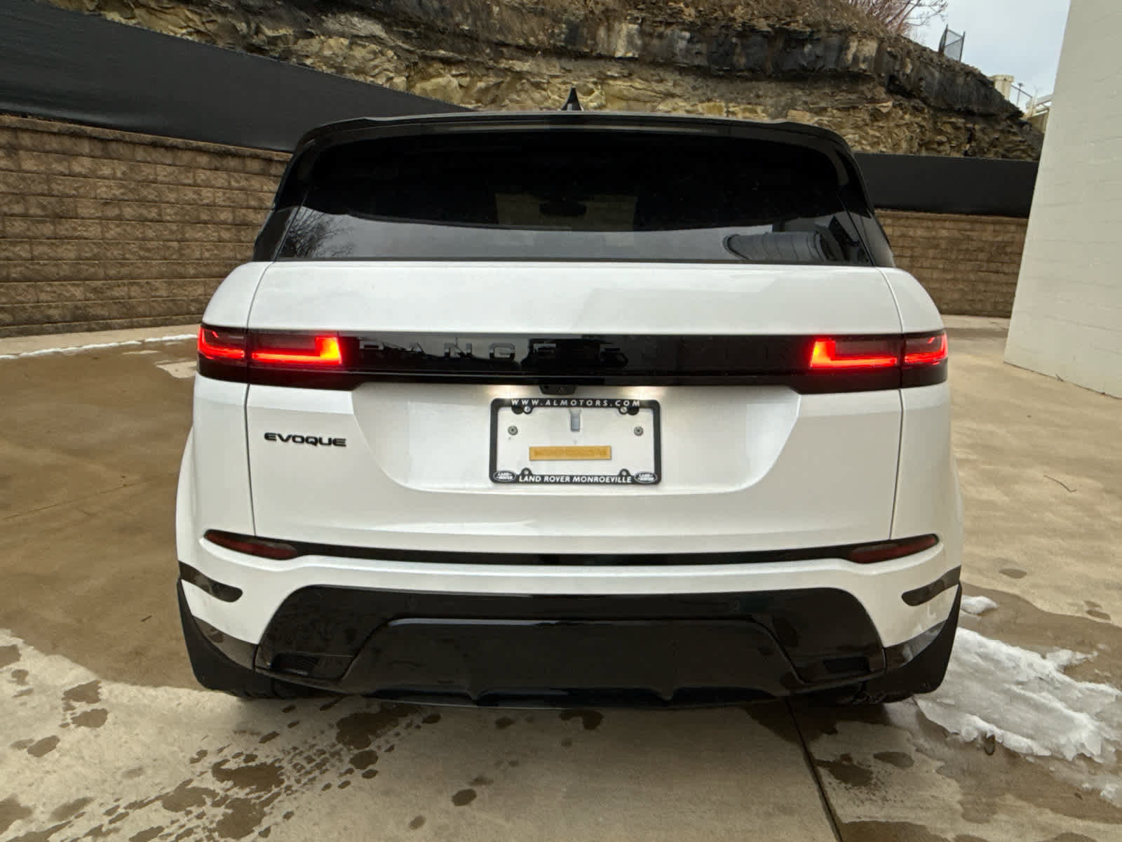 New 2026 Land Rover Range Rover Evoque Dynamic SE image 4