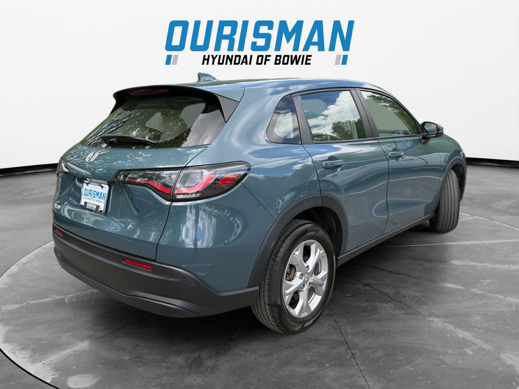 Used 2023 Honda HR-V LX image 6