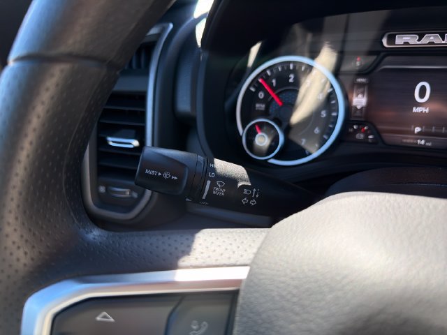 New 2027 RAM 1500 Express AWD/4WD image 18