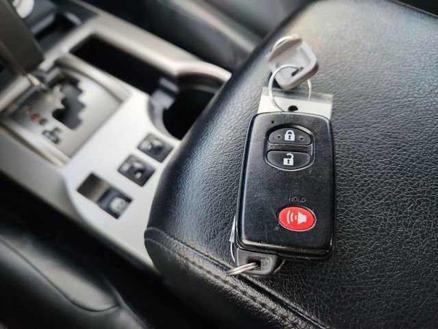 Used 2013 Toyota 4Runner Limited image 50