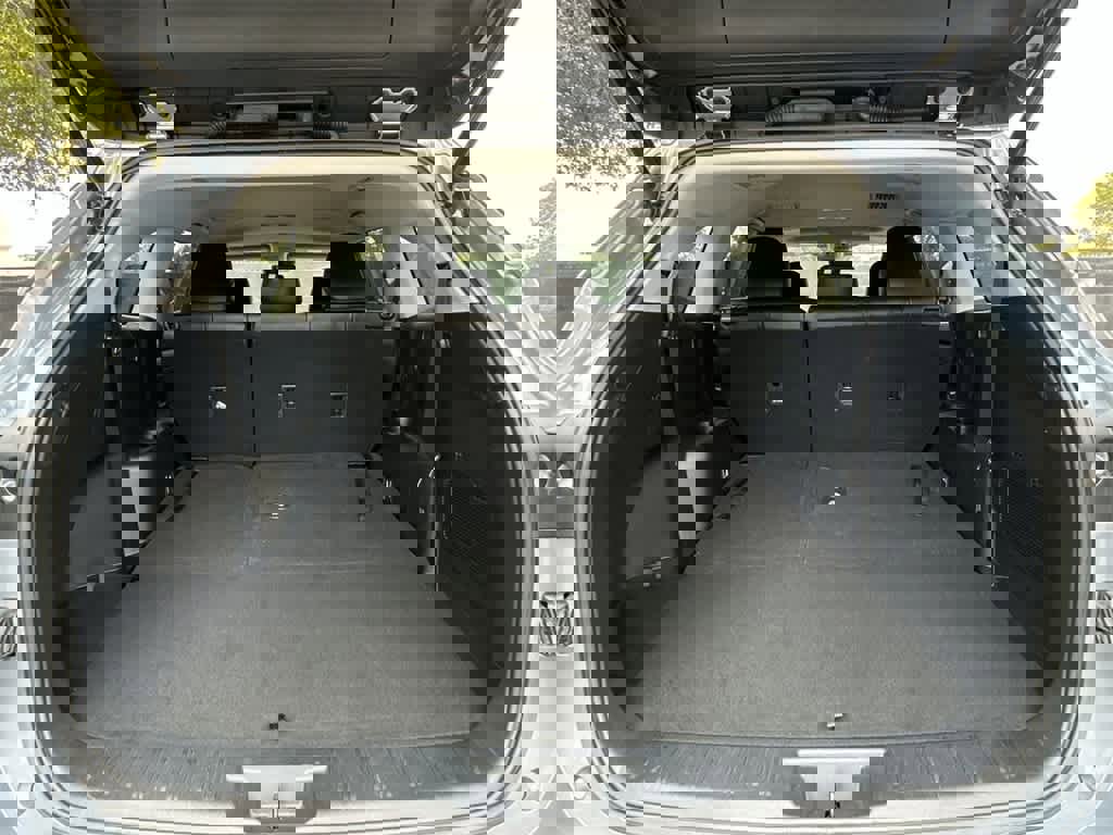 Used 2023 Toyota Highlander XLE image 25