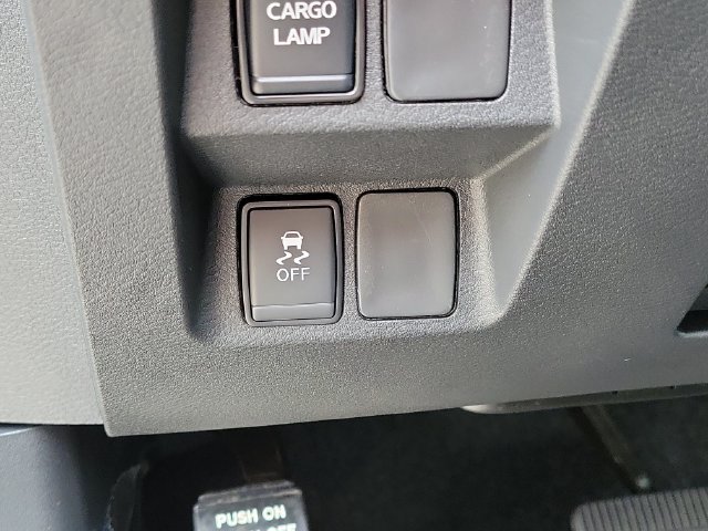 New 2026 Nissan Frontier SV w/ SV Convenience Package AWD/4WD image 8