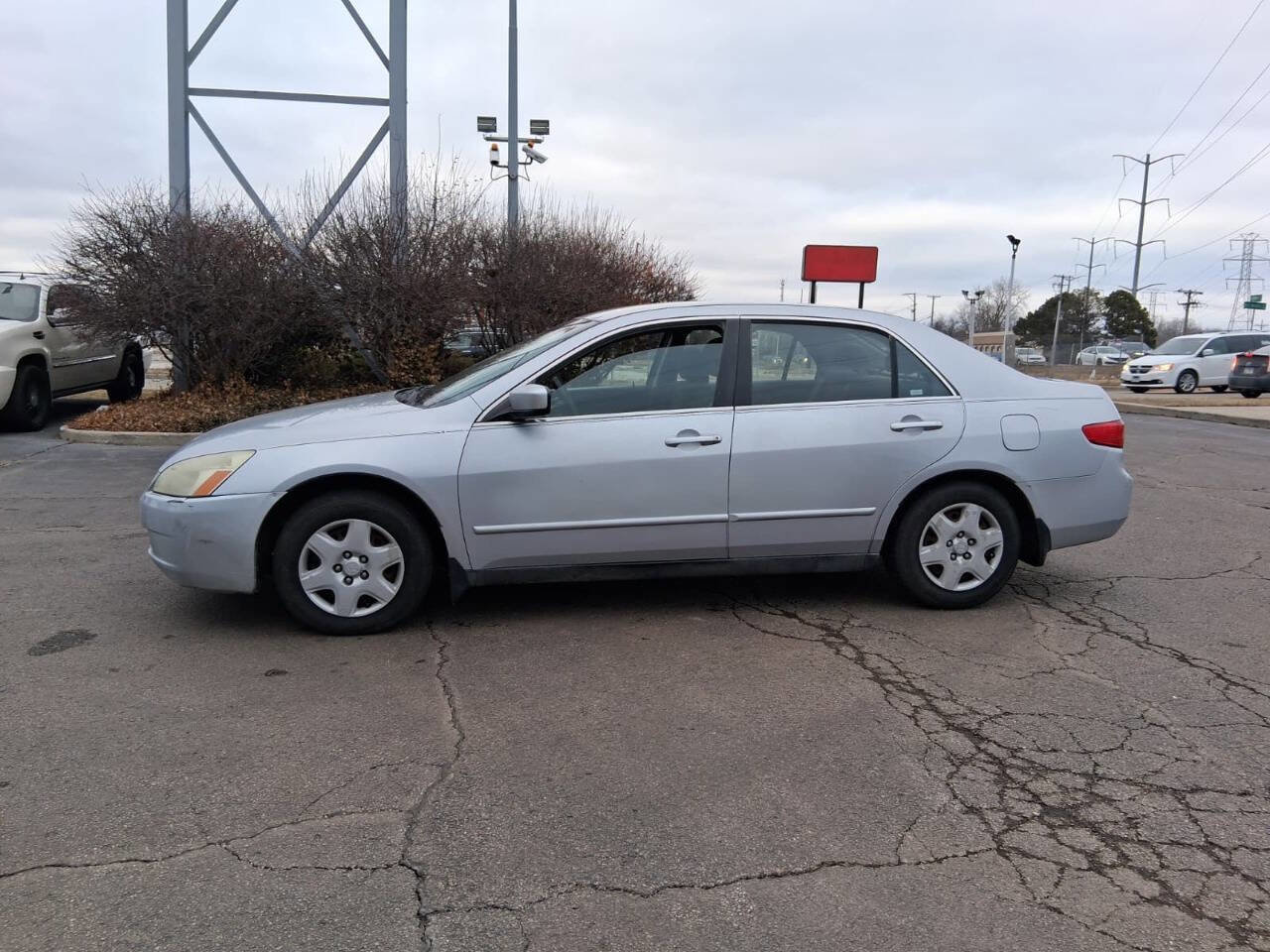 Used 2005 Honda Accord LX image 4