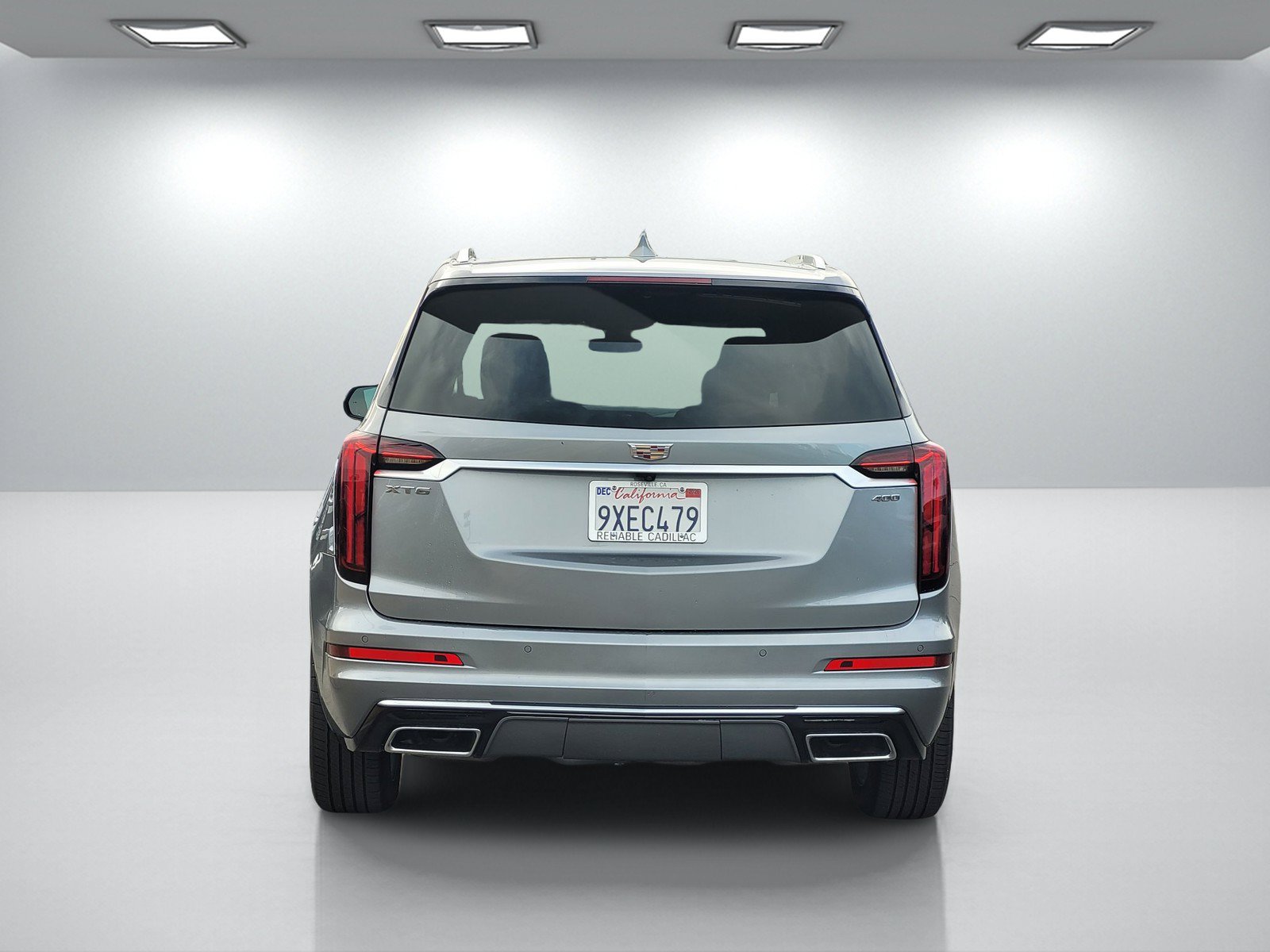 Certified 2025 Cadillac XT6 Premium Luxury FWD image 5