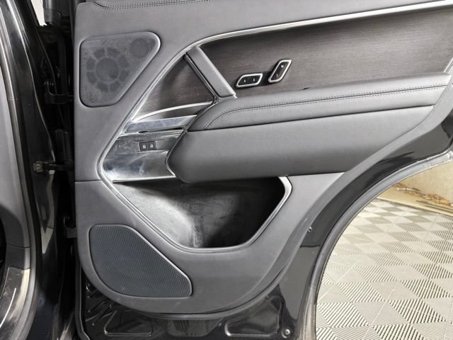 Used 2023 Land Rover Range Rover Autobiography AWD/4WD image 29