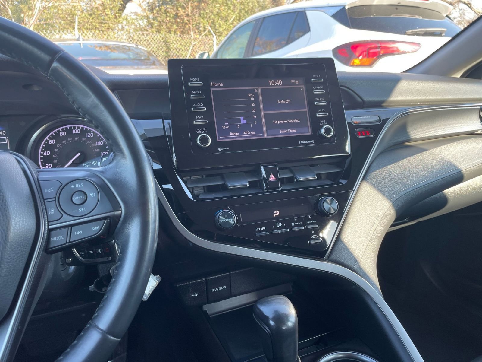 Used 2021 Toyota Camry SE image 18