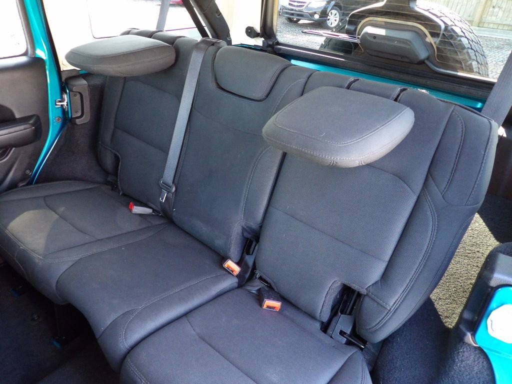 Used 2019 Jeep Wrangler Unlimited Sport S image 18