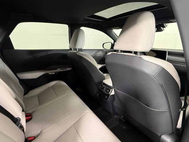 Certified 2026 Lexus RX 350 Premium Plus w/ Accessory Package (2T) FWD image 32
