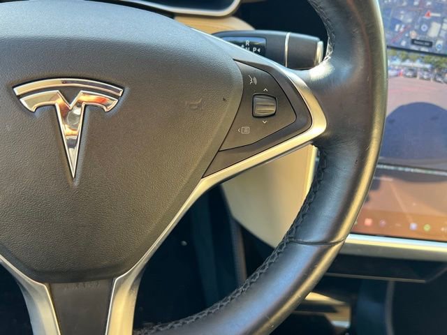 Used 2016 Tesla Model S 70D image 22