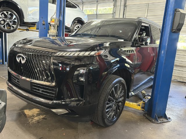 Used 2025 INFINITI QX80 Autograph AWD/4WD image 1