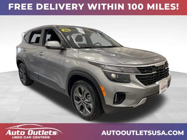 Used 2026 Kia Seltos LX FWD image 1