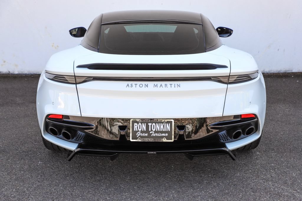 Used 2019 Aston Martin DBS Superleggera RWD image 17