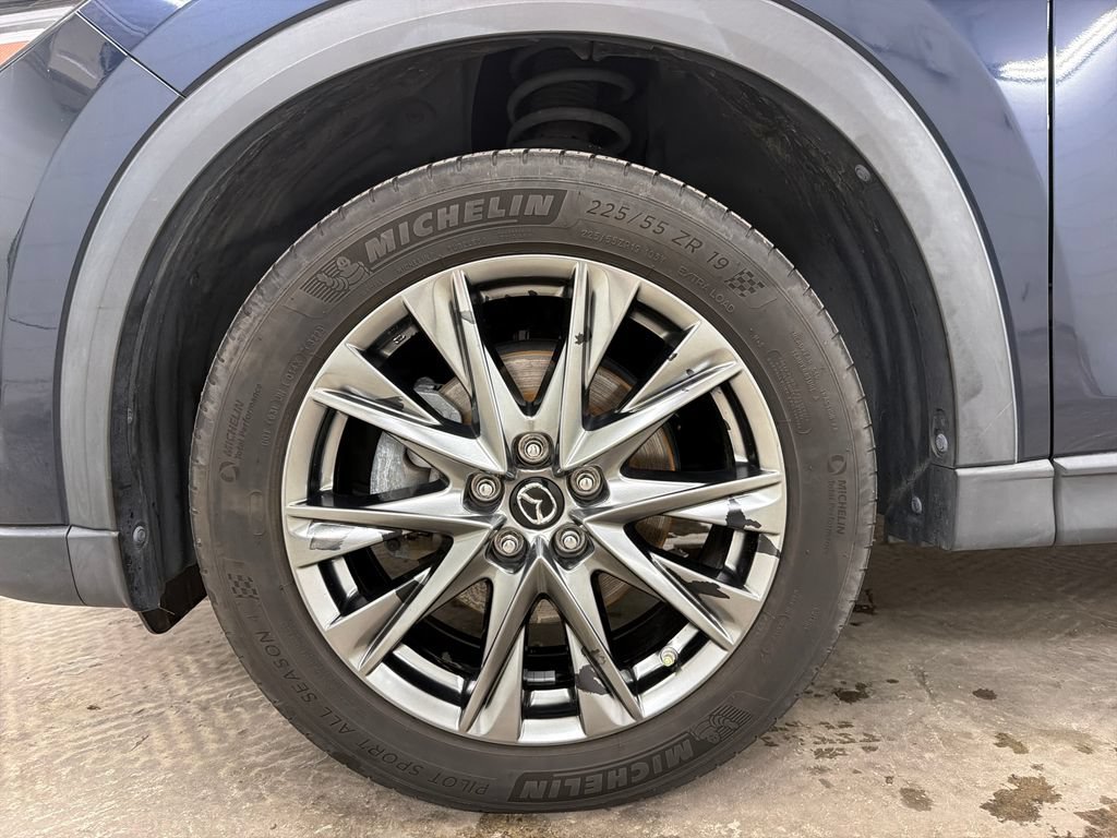 Used 2019 MAZDA CX-5 Signature AWD/4WD image 14