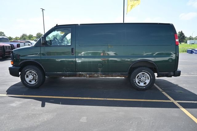 Used 2009 GMC Savana 3500 RWD image 8