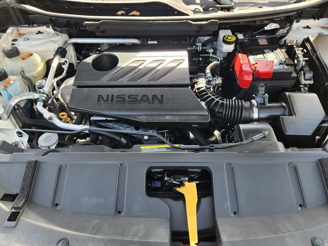 Used 2023 Nissan Rogue SV FWD image 31