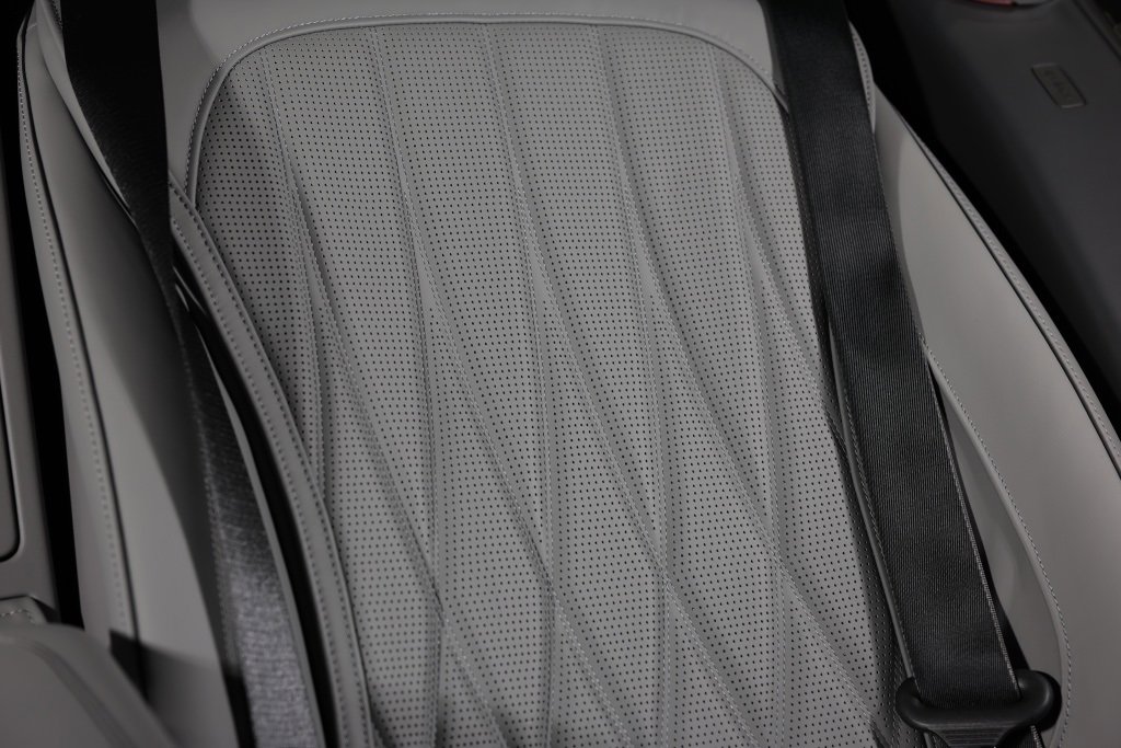 Used 2025 Mercedes-Benz S 63 AMG S image 34