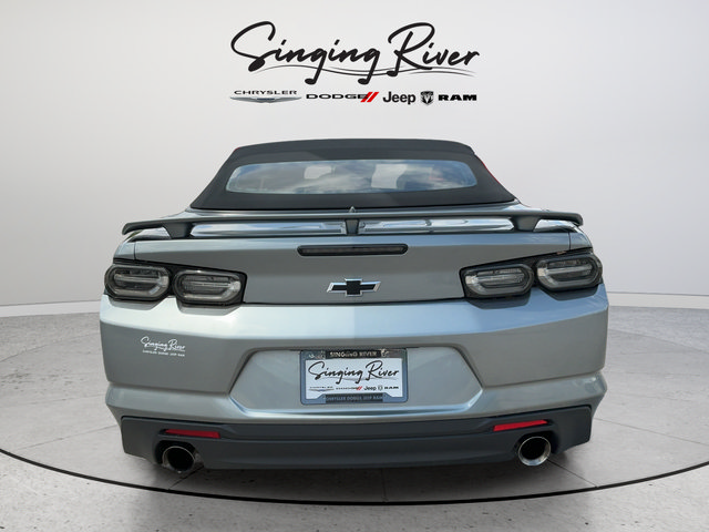 Used 2024 Chevrolet Camaro LT w/ Technology Package RWD image 6
