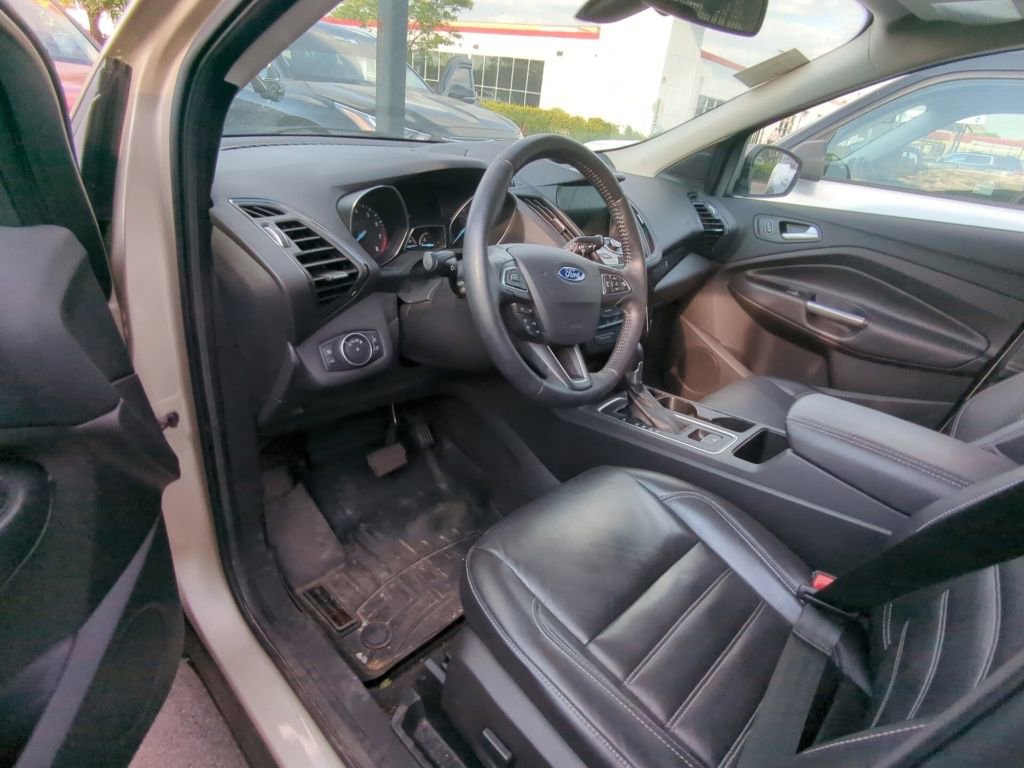 Used 2017 Ford Escape Titanium AWD/4WD image 7