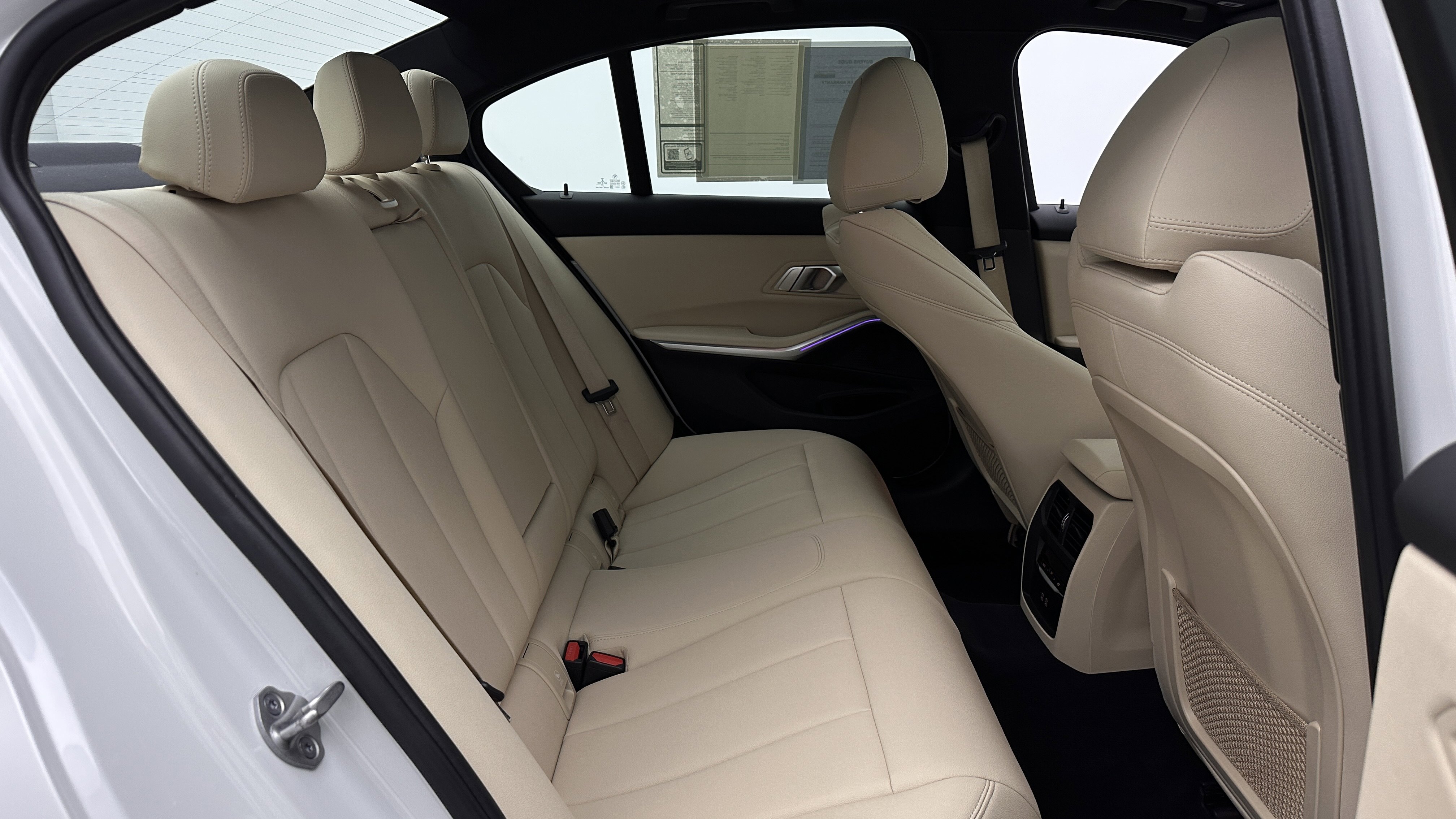 Used 2021 BMW 330e w/ Premium Package image 31
